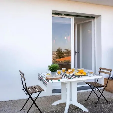 Lumineux A Pour 4 Personnes Avec Terrasse - Fr-1-239-1149 公寓